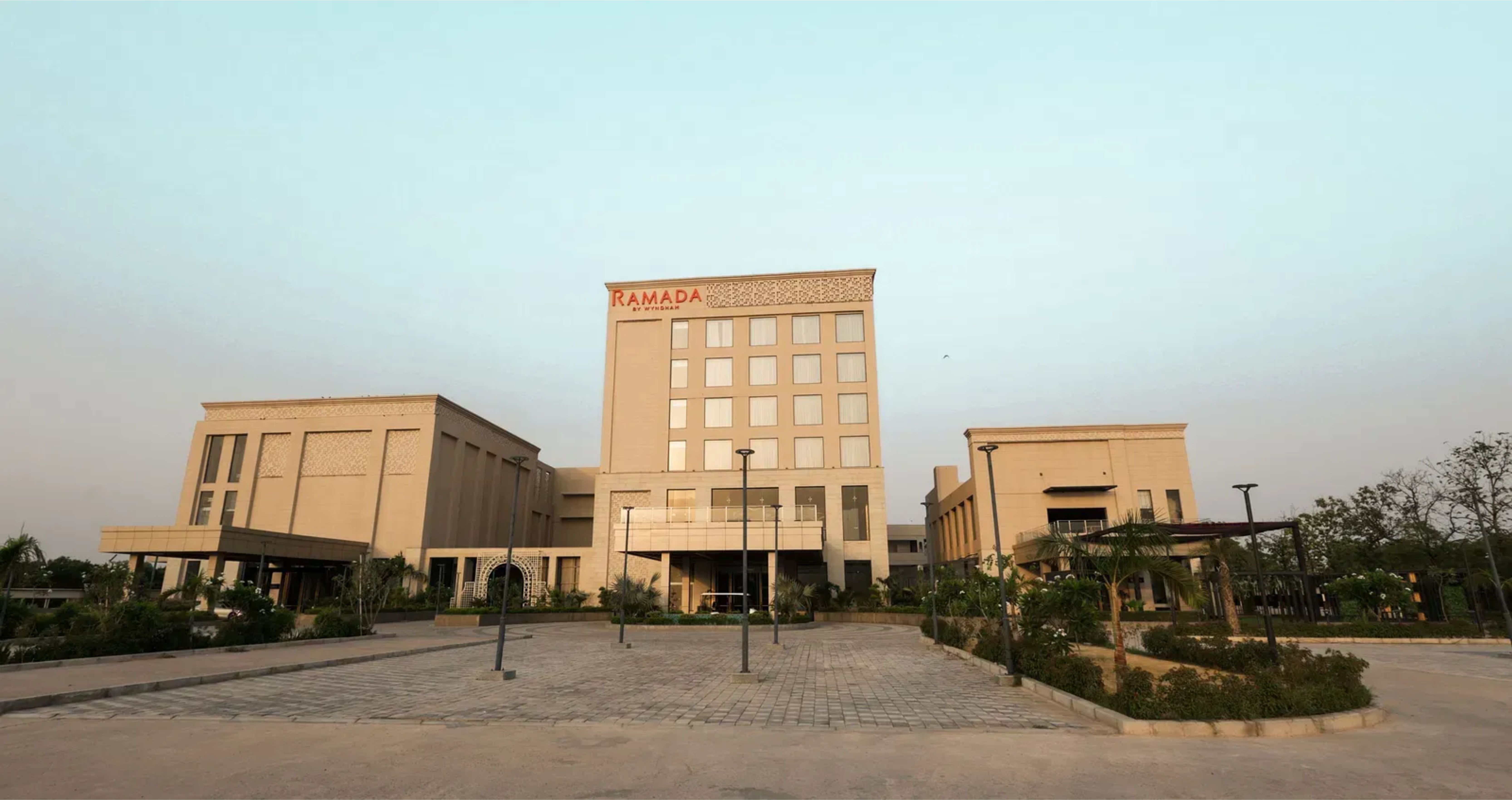 Hotel Ramada by Wyndham, Sonipat